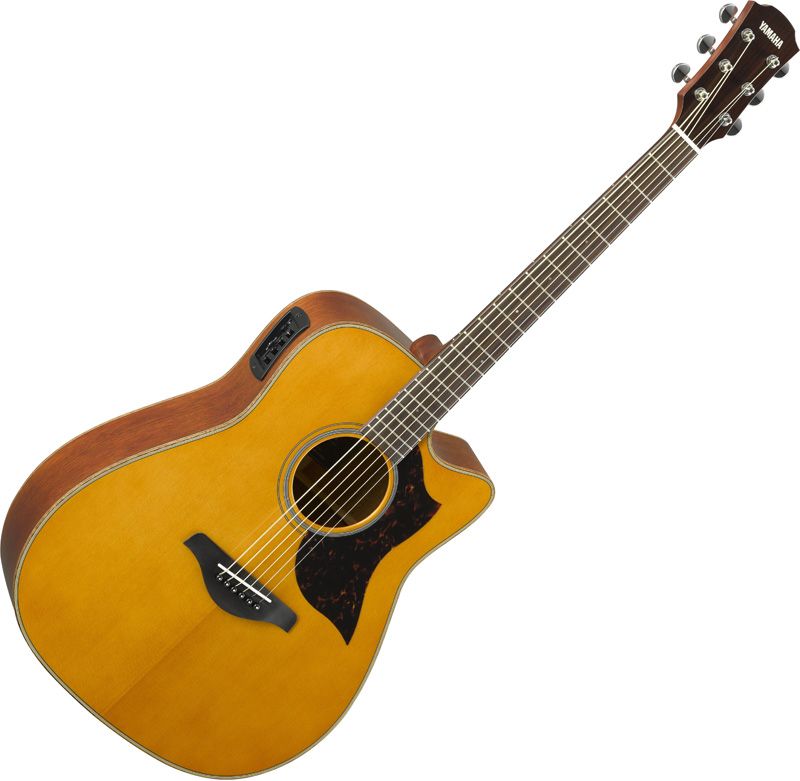 YAMAHA　AC1M Yamaha AC1M II Vintage Chitara Electroacustica