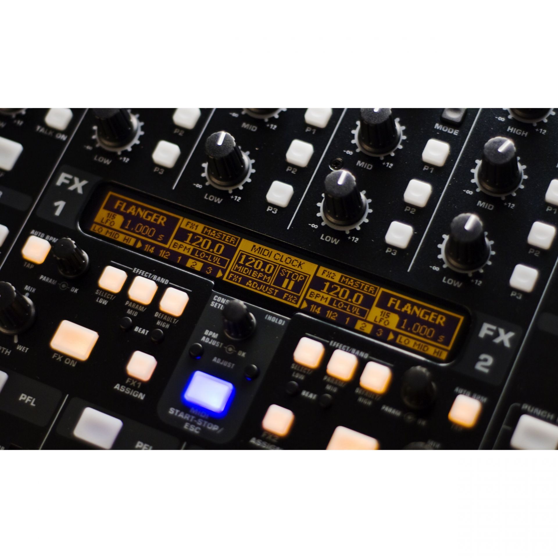 Behringer DDM 4000 Mixer DJ Sound Studio magazin de muzica