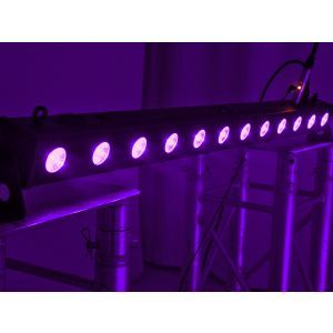 Eurolite LED BAR-12 UV