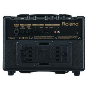 Roland AC 33