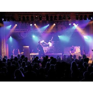 Omnilux PAR-64 240V/1000W GX16d NSP 300h H