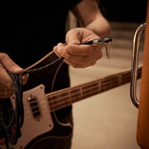 Adam Hall 4 STAR IRR 0300 VINTAGE