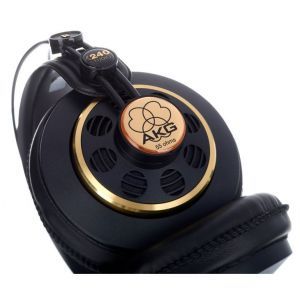 AKG K 240 Studio
