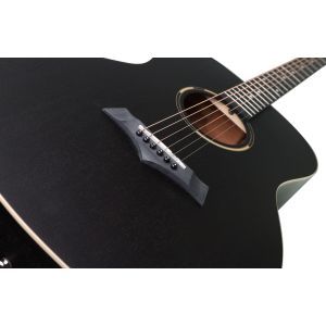 Arrow Raw Series Black