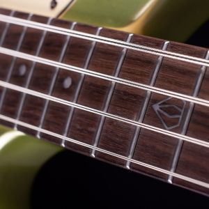 Magneto Ruby Bass Olive Whisper