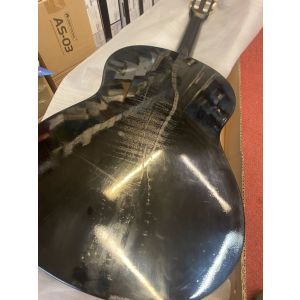 Yamaha C 40 4/4 Black - Resigilat