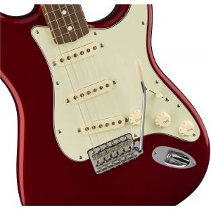 Chitara Electrica Fender Classic 60s Stratocaster Candy Apple Red