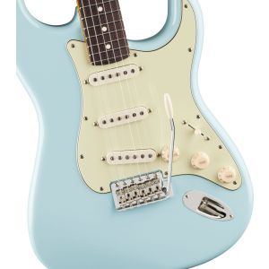 Fender Limited Edition American Professional Classic Stratocaster Silent System Daphne Blue