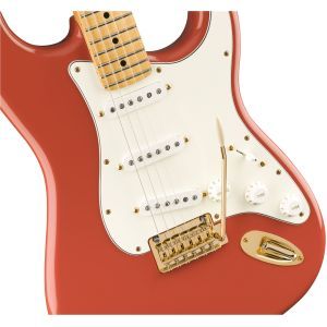 Fender Limited Edition Stratocaster MN Fiesta Red With Gold Hardware