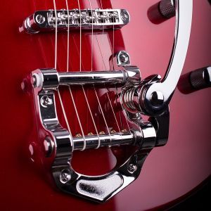 Magneto Starlux semi-hollow Candy Apple red