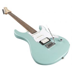 Yamaha Pacifica 112V Sonic Blue