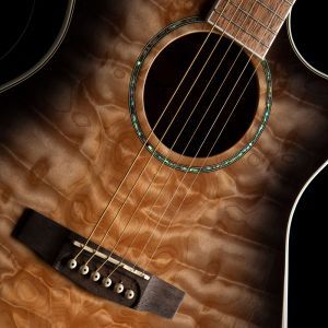 Cort GA-QF Trans Black Burst With Bag