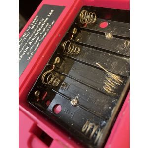 RESIGILAT: Blackstar FLY 3 Bass Amp Neon Pink Limited Edition