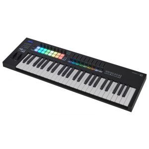 Novation Launchkey 49 Mk3
