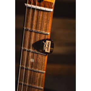 Fender and Wrangler Picks 351 Shape Tortoiseshell (8)