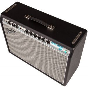Fender ’68 Custom Deluxe Reverb Silver and Blue