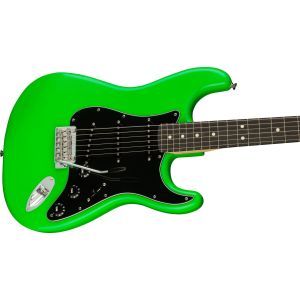 Fender Limited Edition Player Stratocaster Ebony Fingerboard Neon Green