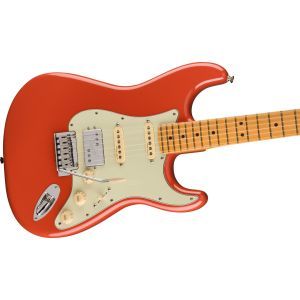 Fender Player Plus Stratocaster HSS Fiesta Red