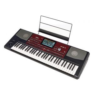 Korg PA 700