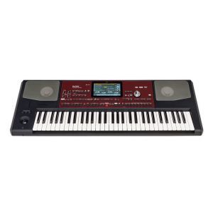 Korg PA 700