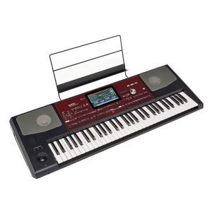 Korg PA 700