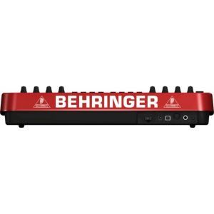 Behringer UMX 250