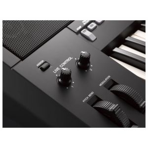 Keyboard Yamaha PSR S775