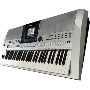 Yamaha PSR S900