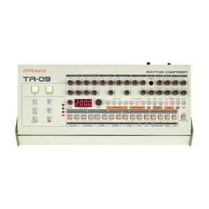 Masina Ritmuri Roland TR-09