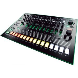 Masina Ritmuri Roland Aira TR 8