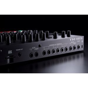 Roland TR-8S