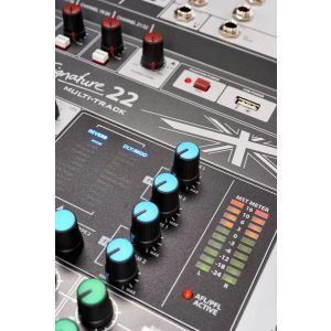 Soundcraft Signature 22 MTK