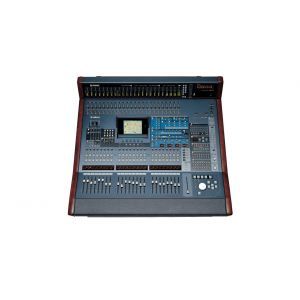 Mixer digital Yamaha DM2000 VCM