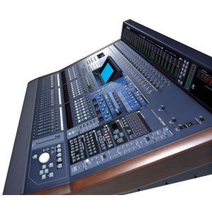 Mixer digital Yamaha DM2000 VCM