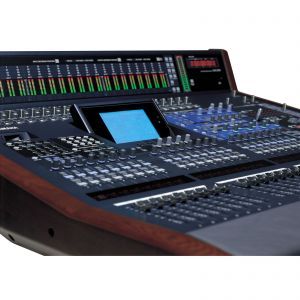 Mixer digital Yamaha DM2000 VCM