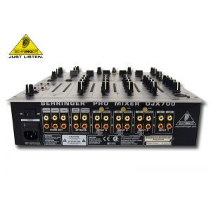 Behringer DJX 750