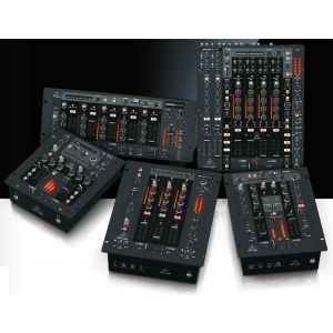 Behringer NOX 303 USB