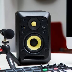 KRK V4 S4