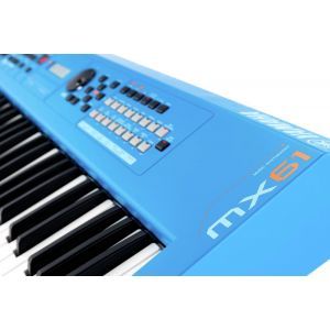 Yamaha MX61 V2 Blue