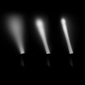 Cameo Q-SPOT 40 TW Black