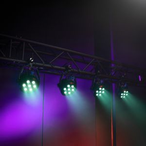 Set Proiectoare Led Par Cameo Root Par 4 Set 1 White