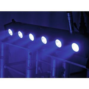 Eurolite LED BAR-6 QCL RGBW + Cover + Controler