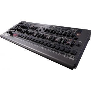 Roland JD-08