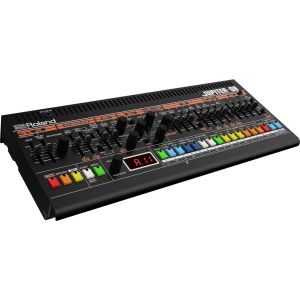 Roland Jupiter 08 Synthesizer