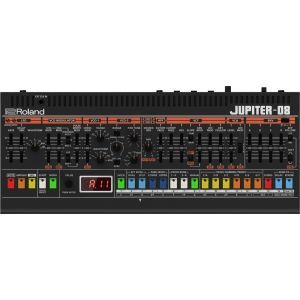 Roland Jupiter 08 Synthesizer