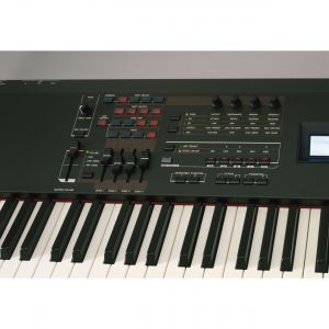 Sintetizator Yamaha S90 XS