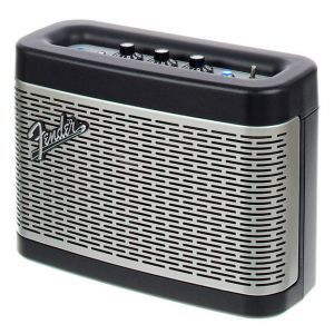 Fender Newport Black