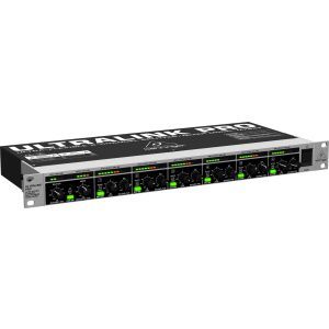Behringer Ultralink Pro MX882