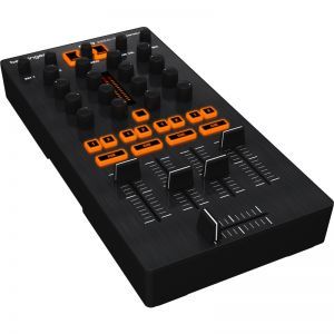 Behringer CMD MM1